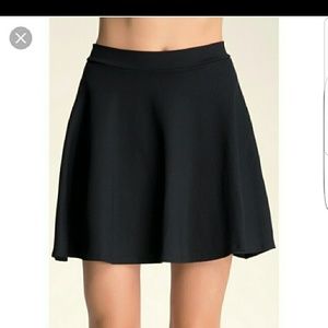 BNWT bebe Mini skater skirt, black M